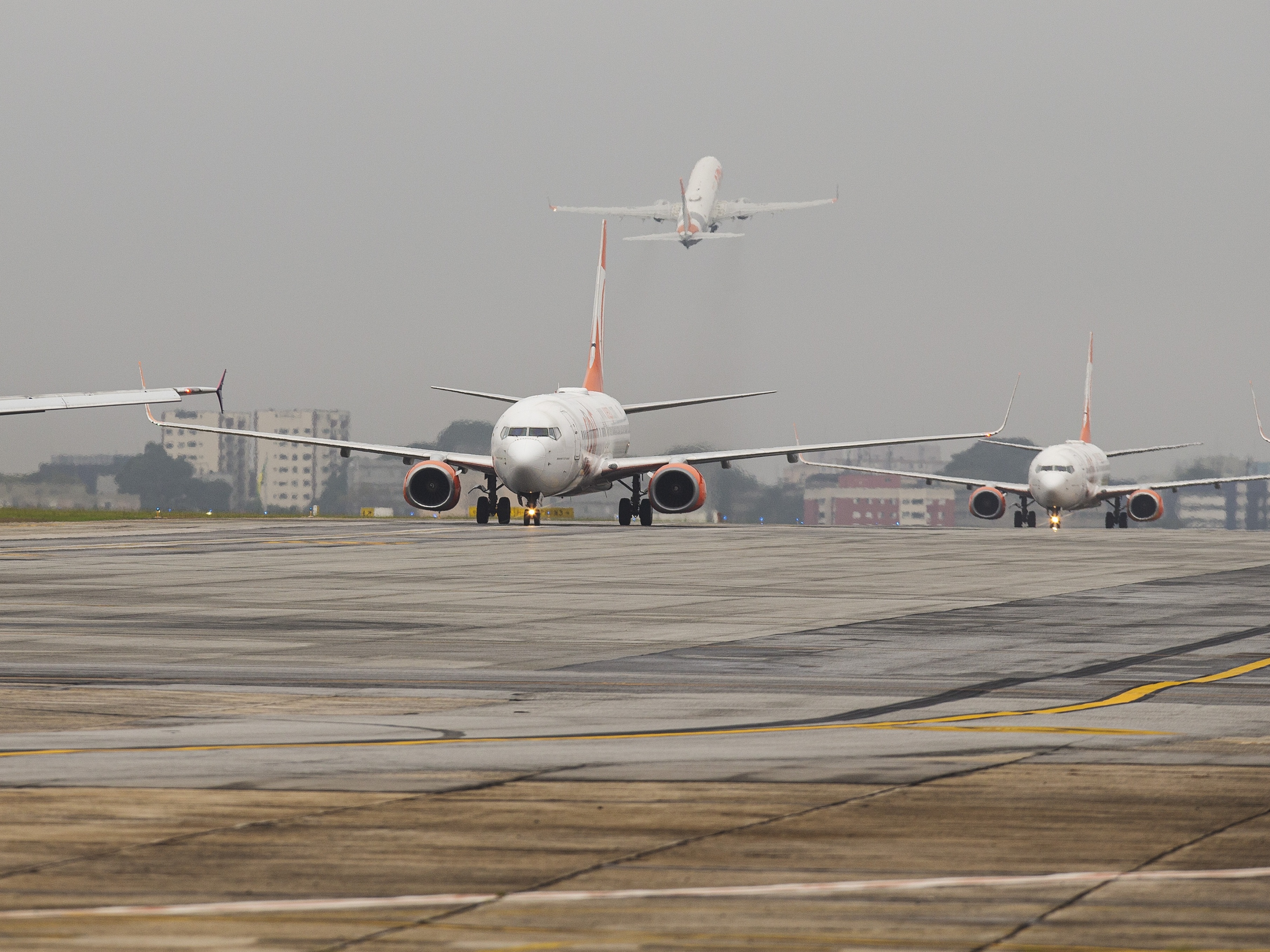 como funciona a privatização de aeroportos