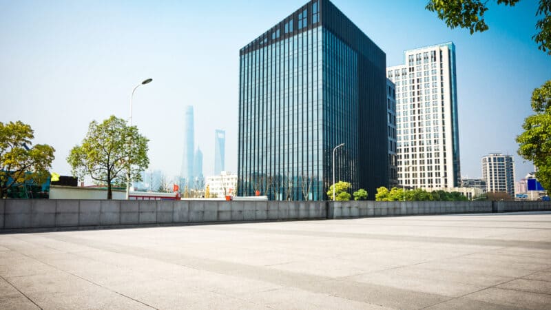 5 ideias de títulos:
1. Guia Completo: Como Investir em FIIs de Lajes Corporativas em 2024
2. Os Melhores FIIs de Lajes Corporativas: Análise e Seleção
3. Entendendo os Riscos e Vantagens dos FIIs de Escritórios
4. Como Analisar a Vacância e os Inquilinos em FIIs de Lajes Corporativas
5. Recuperação do Setor de Lajes Corporativas: Oportunidades para Investidores