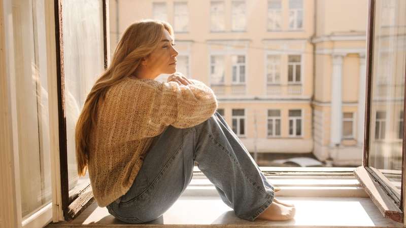 como lidar com a solidão de forma positiva