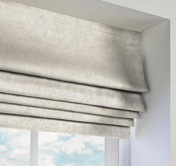 como limpar persiana romana de tecido