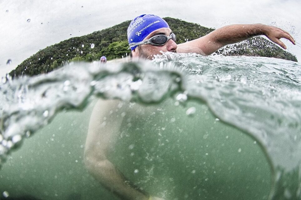 Fortalecimento do Core para Atletas de Polo Aquático