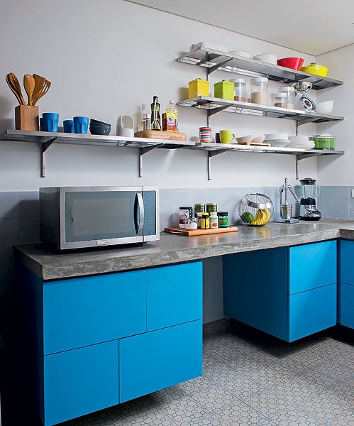 Soluções criativas para cozinhas pequenas sem reforma