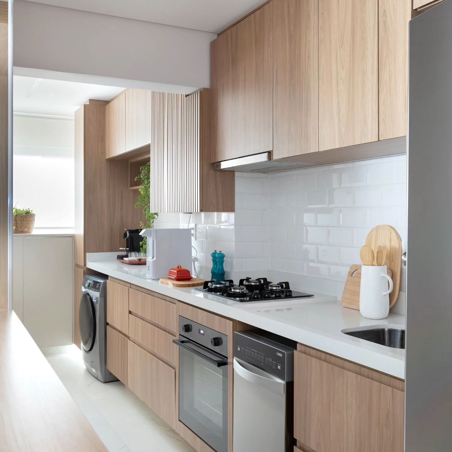 como organizar cozinha pequena e funcional