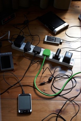 Como Organizar Carregadores e Prolongar a Vida Útil dos Seus Aparelhos