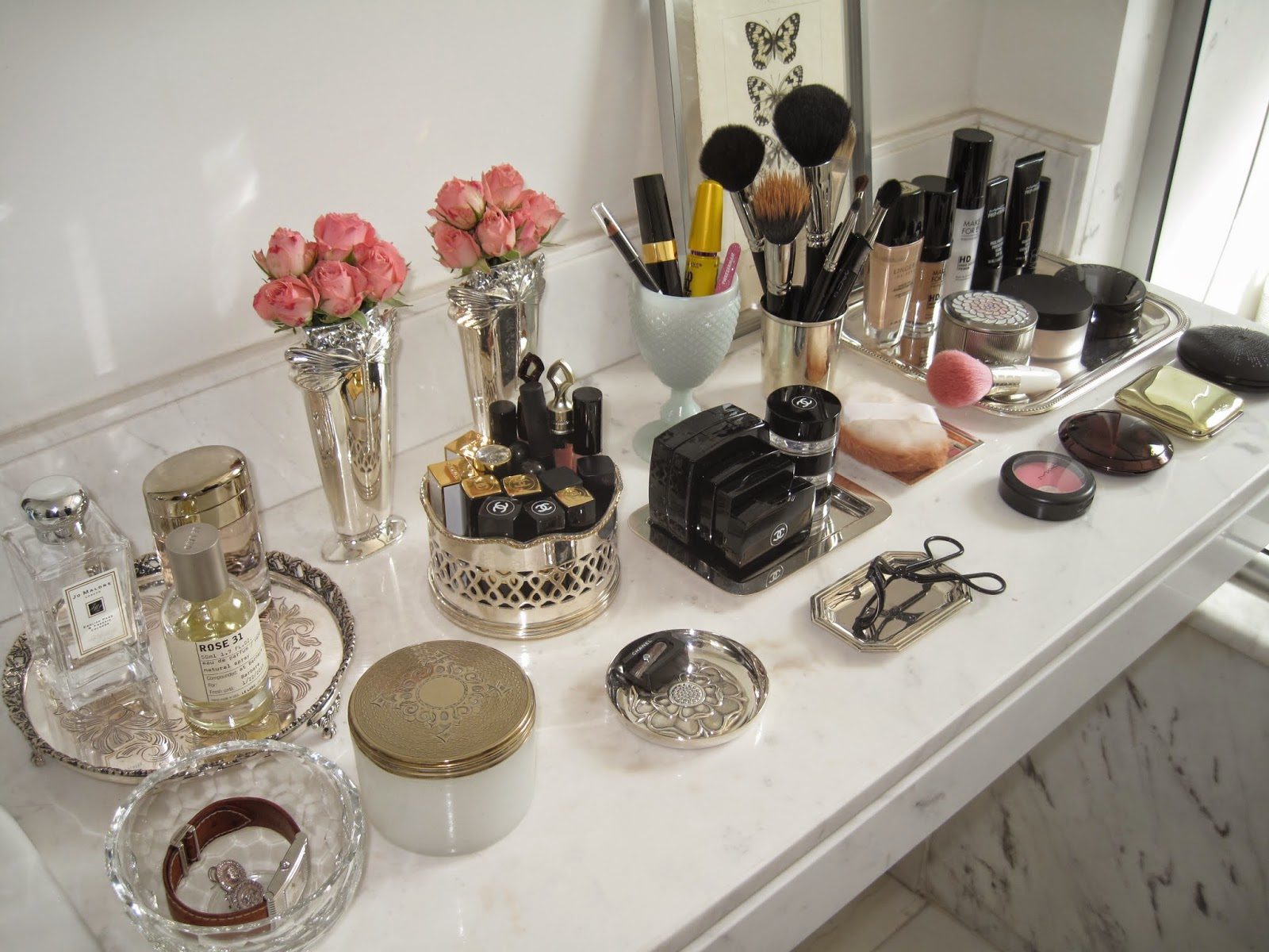 DIY: Divisórias de Gaveta Criativas e Baratas para Maquiagem