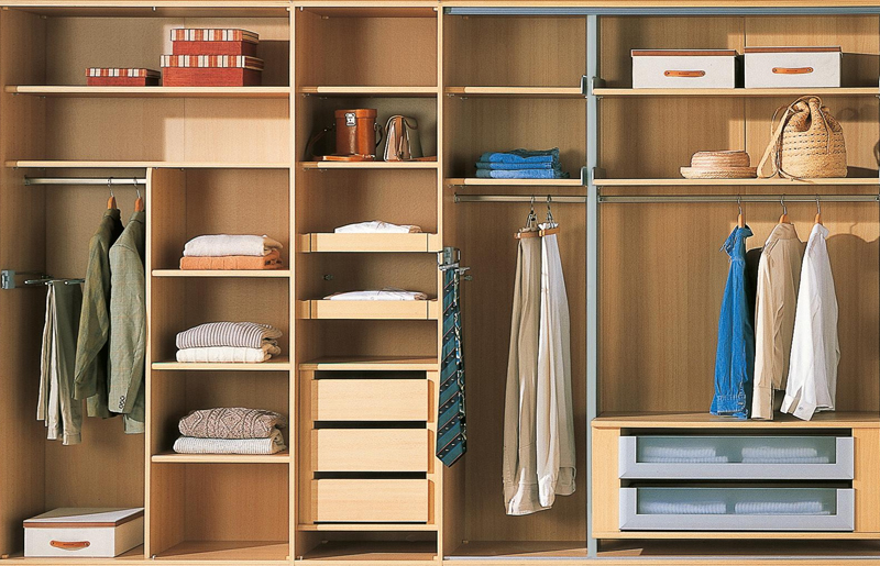 Organização por Categoria: O Primeiro Passo Essencial do Método KonMari