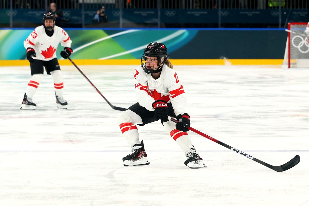 como patinar para trás no gelo hóquei