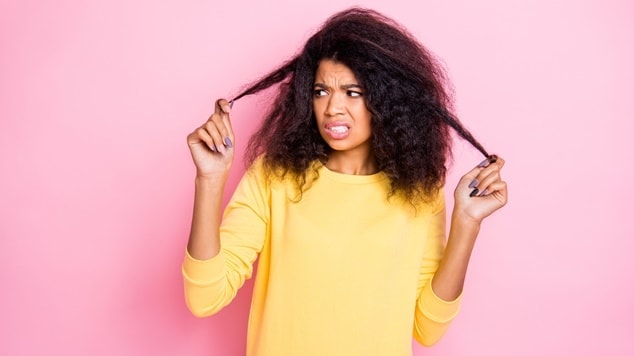 Como Usar Mel no Cabelo para Brilho Intenso