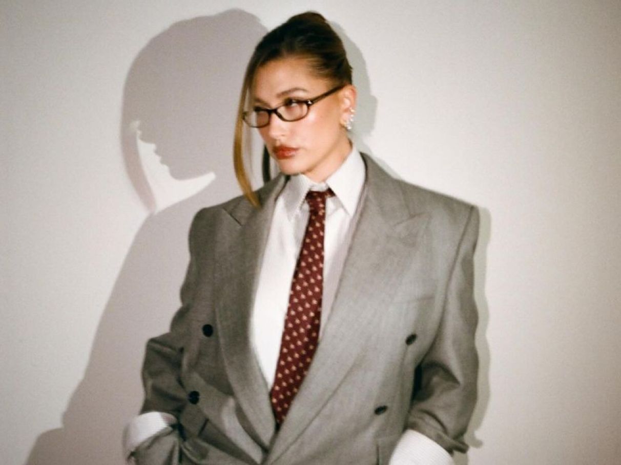 Blazer oversized: Cores e estampas para sair do básico