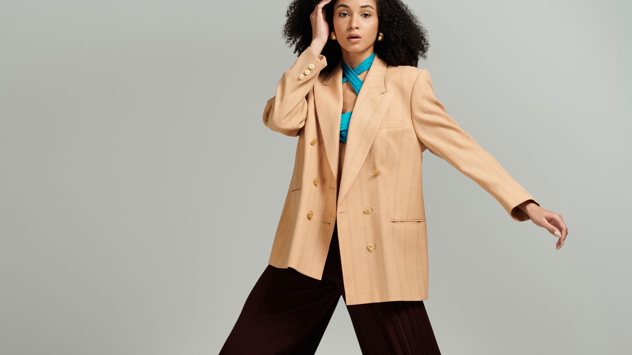 Acessórios essenciais para complementar seu blazer oversized