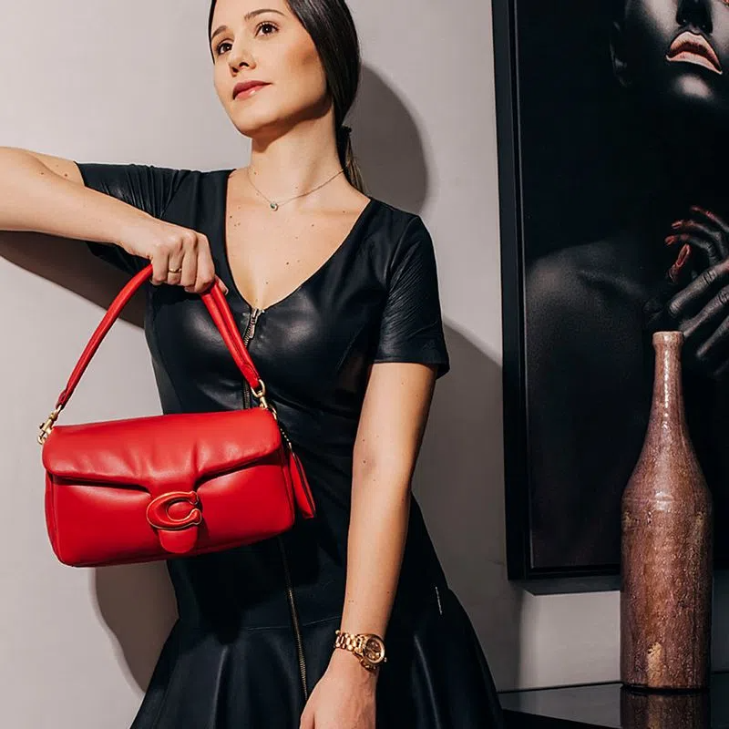 como usar bolsa baú com estilo