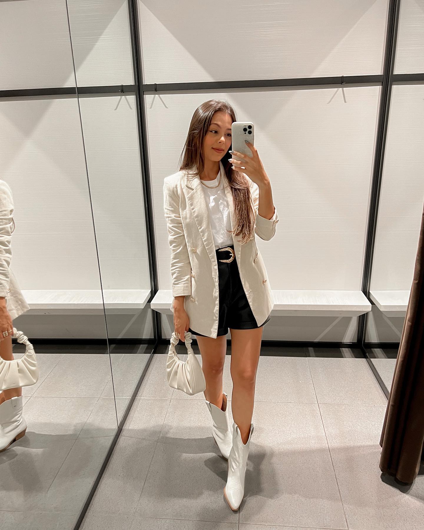 Bota branca western: O guia definitivo para usar a tendência