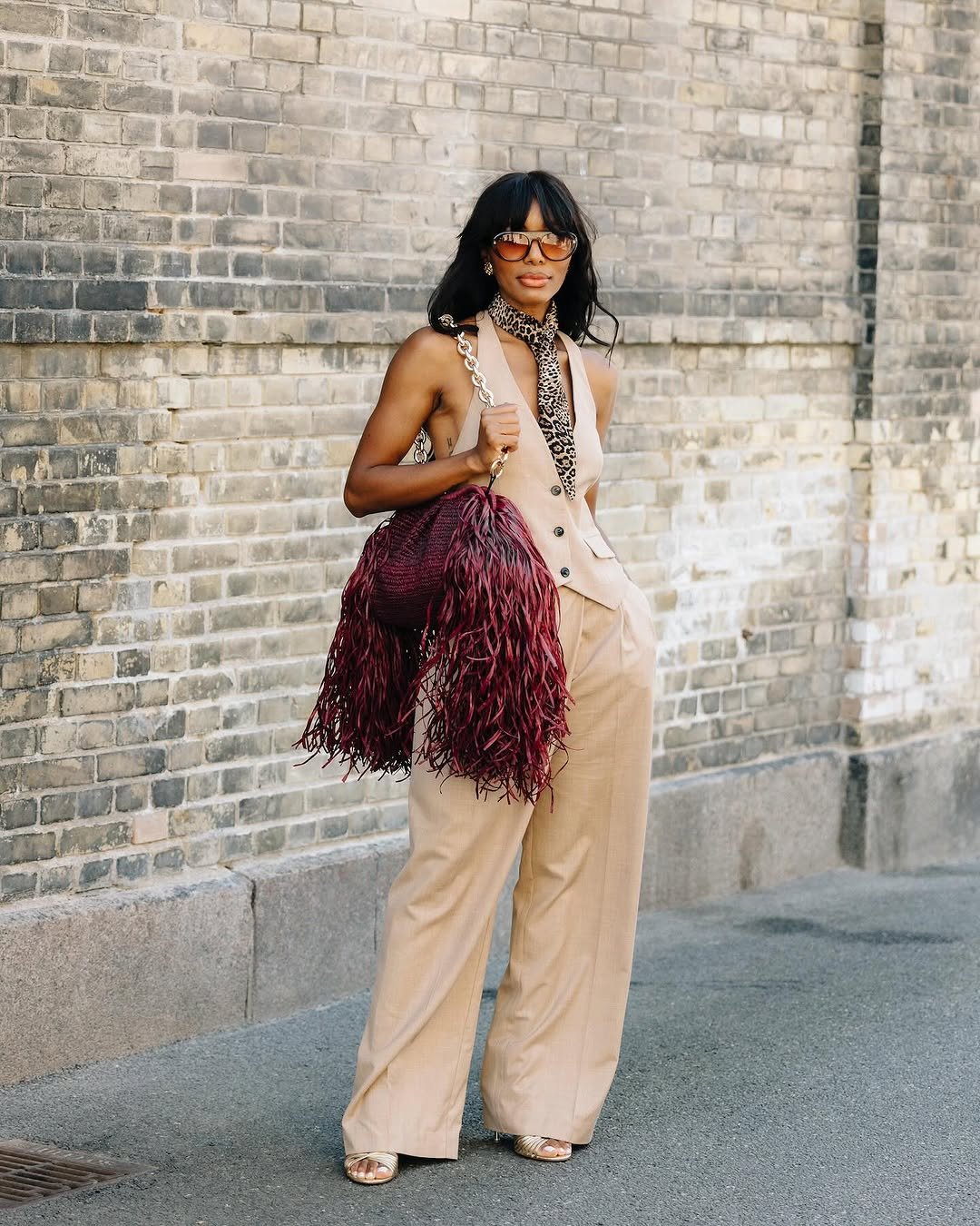 Lenço no Cabelo: Penteados Rápidos e Elegantes para o Dia a Dia