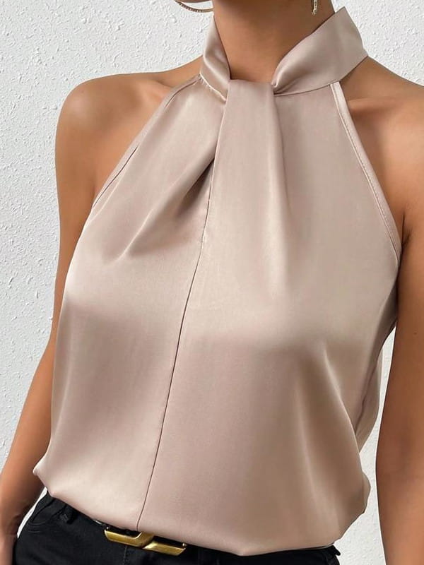 como usar regata de cetim com blazer