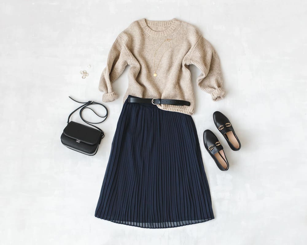 5 looks estilosos com saia midi para o trabalho