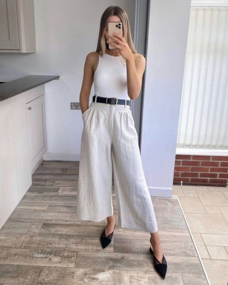 Pantacourt de Cintura Alta: O Par Perfeito com Sapatilhas