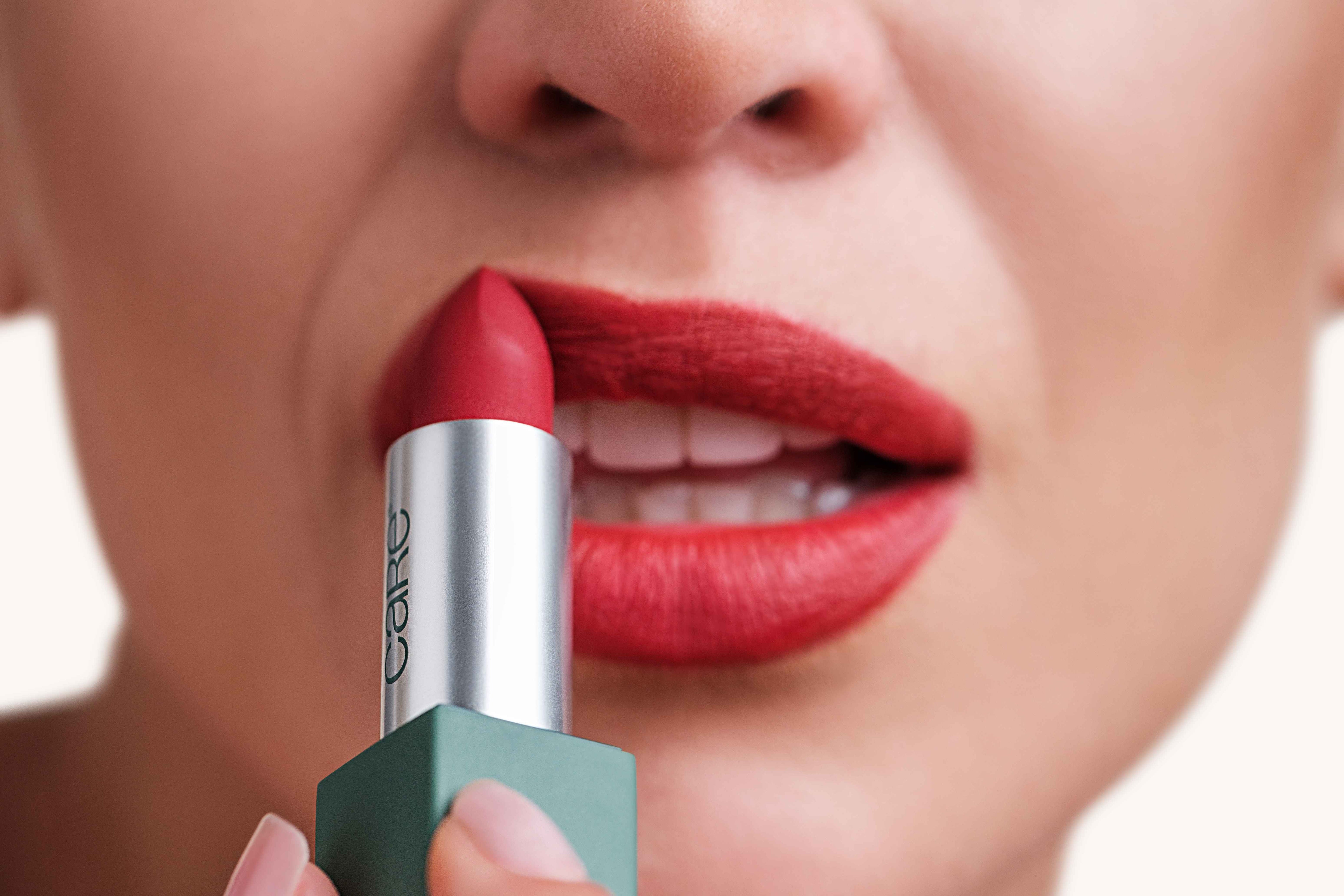 Os melhores batons vermelhos matte: um comparativo