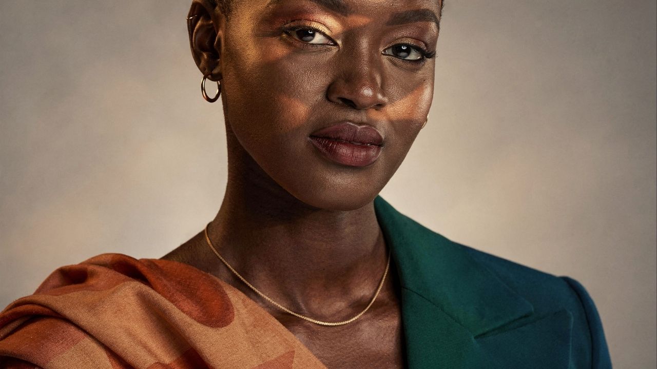 Tendências de moda verão 2024 para pele negra