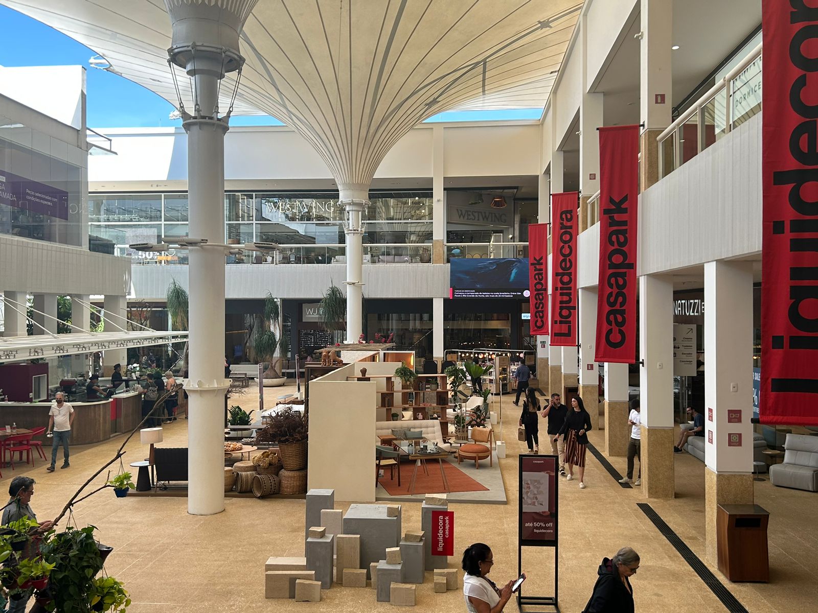 O Melhor da Gastronomia no CasaPark: Cafés e Restaurantes