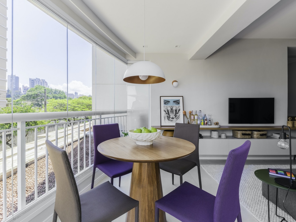 decoração de varanda de apartamento simples