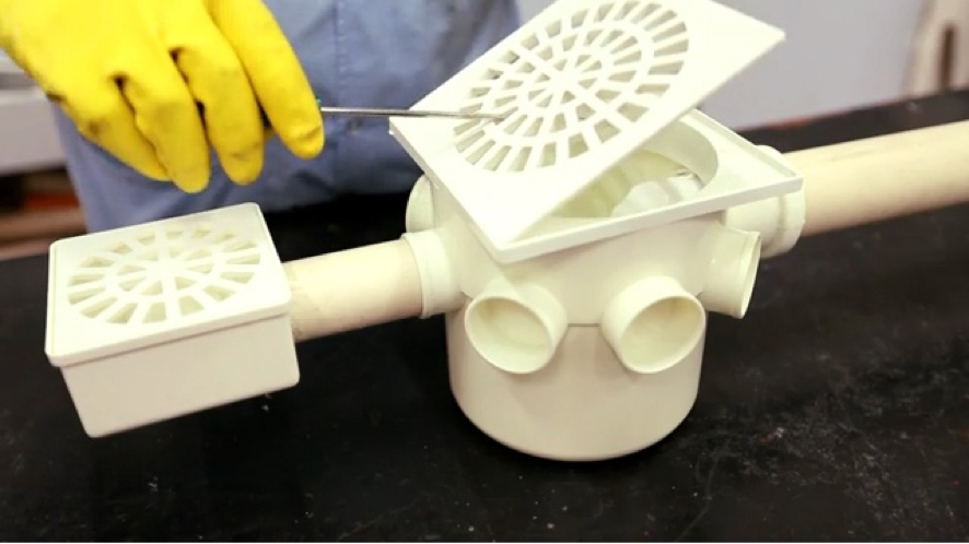 Guia Completo: Desentupindo o Vaso Sanitário Sem Chamar um Profissional