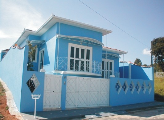 Combinações Inteligentes de Cores para Fachadas: Dicas de Destaque