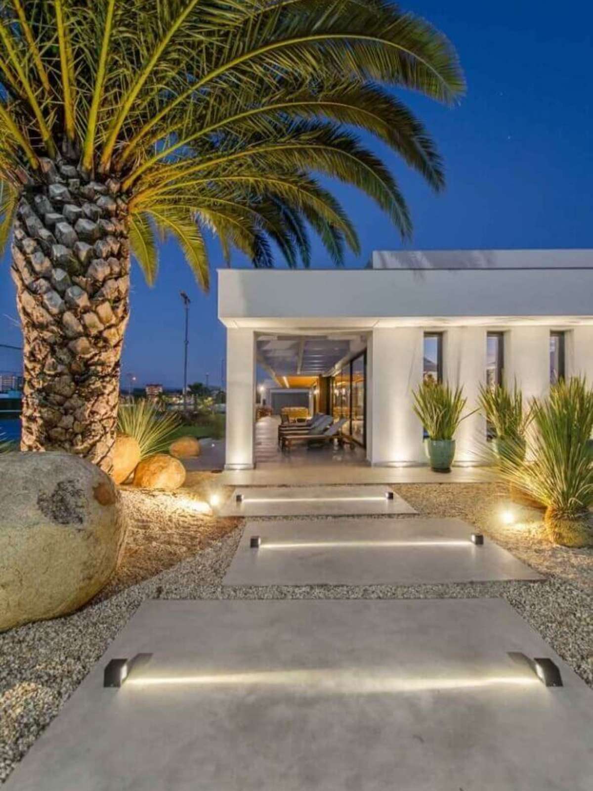 Guia completo de luminárias solares para exteriores