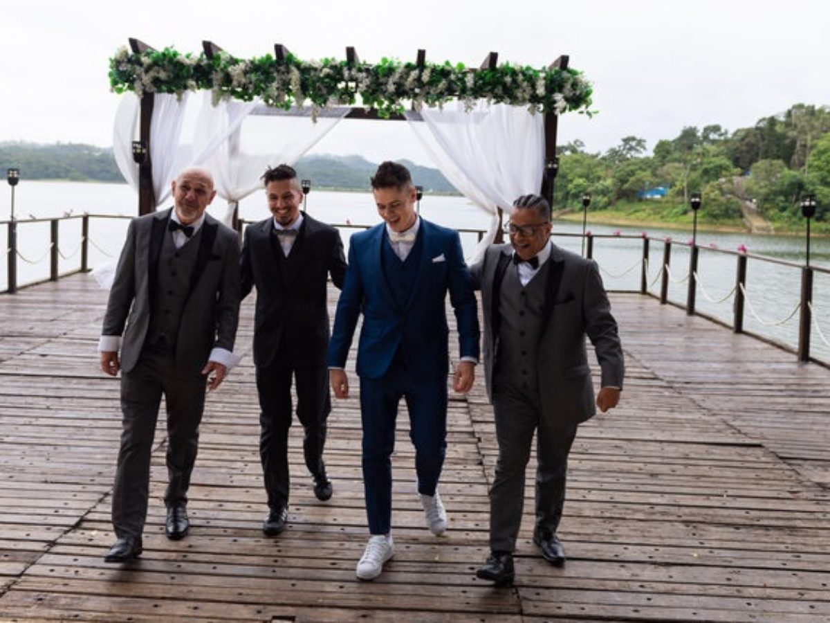 Tendências de cores para trajes de casamento