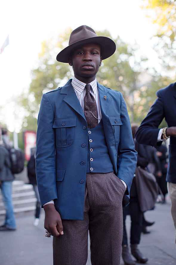 Como escolher o caimento perfeito para suas roupas