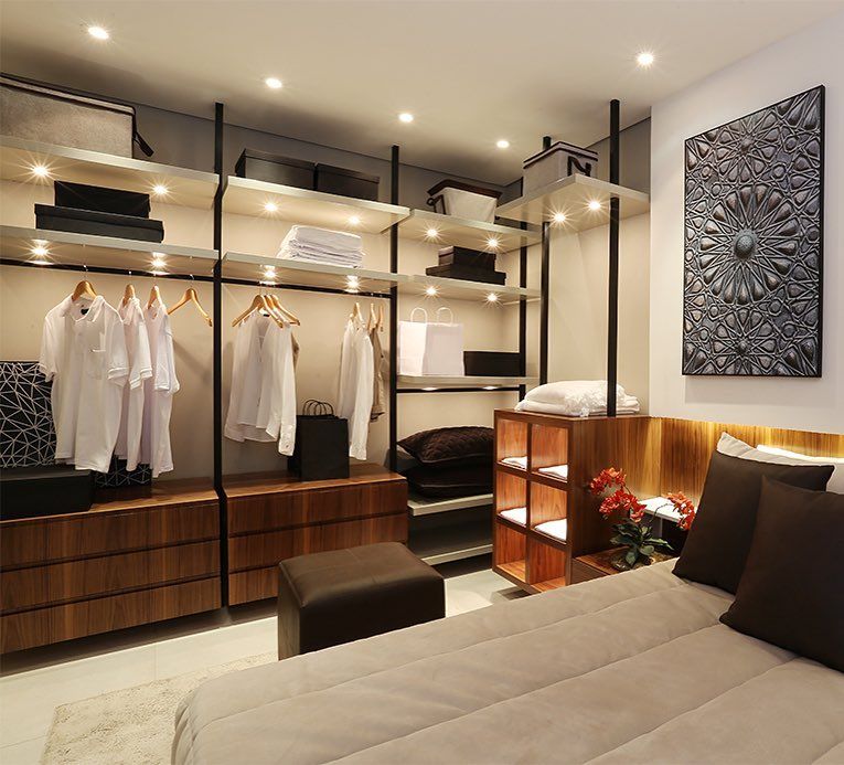 dicas para decorar quarto com closet aberto