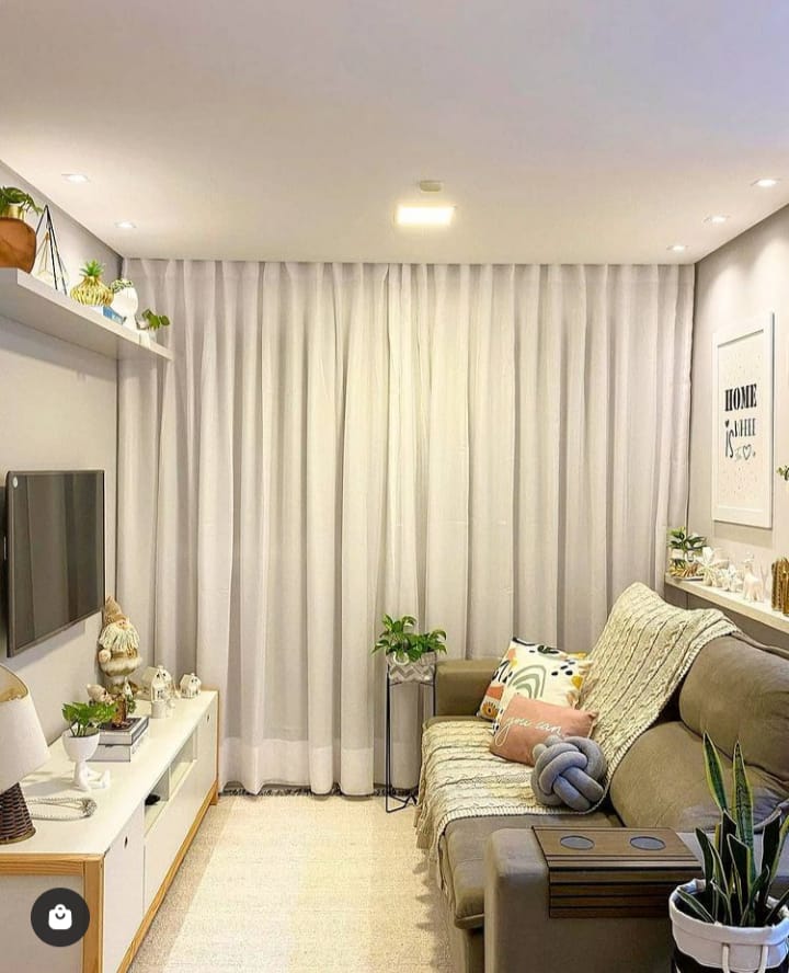 Tipos de Pregas de Cortina: Qual Escolher para Sua Sala Branca?