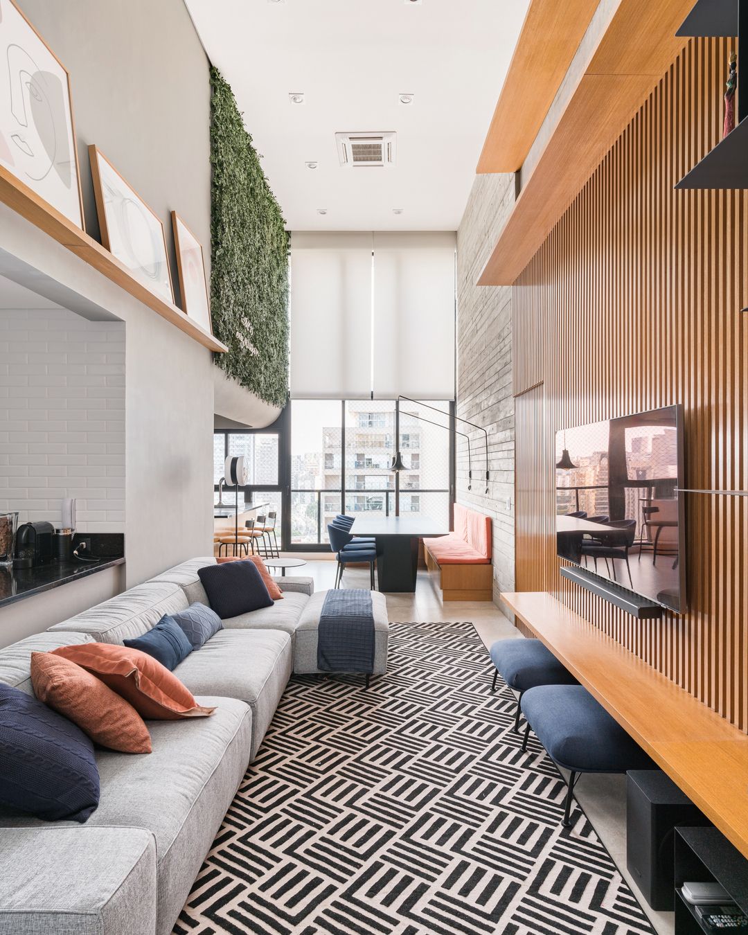 dicas para decorar sala com pé direito alto