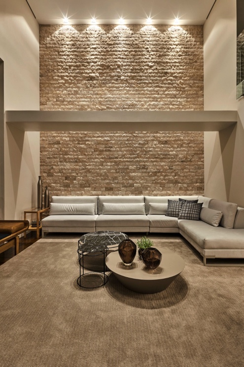 Como Escolher Móveis Proporcionais para Salas Amplas