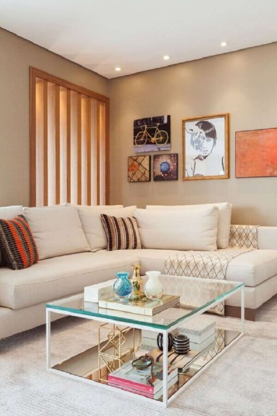 dicas para decorar sala com sofá bege