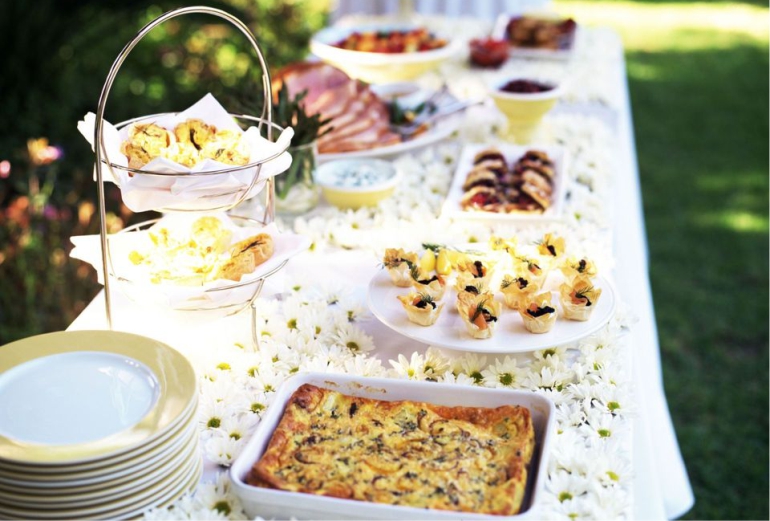dicas para economizar no buffet de casamento simples