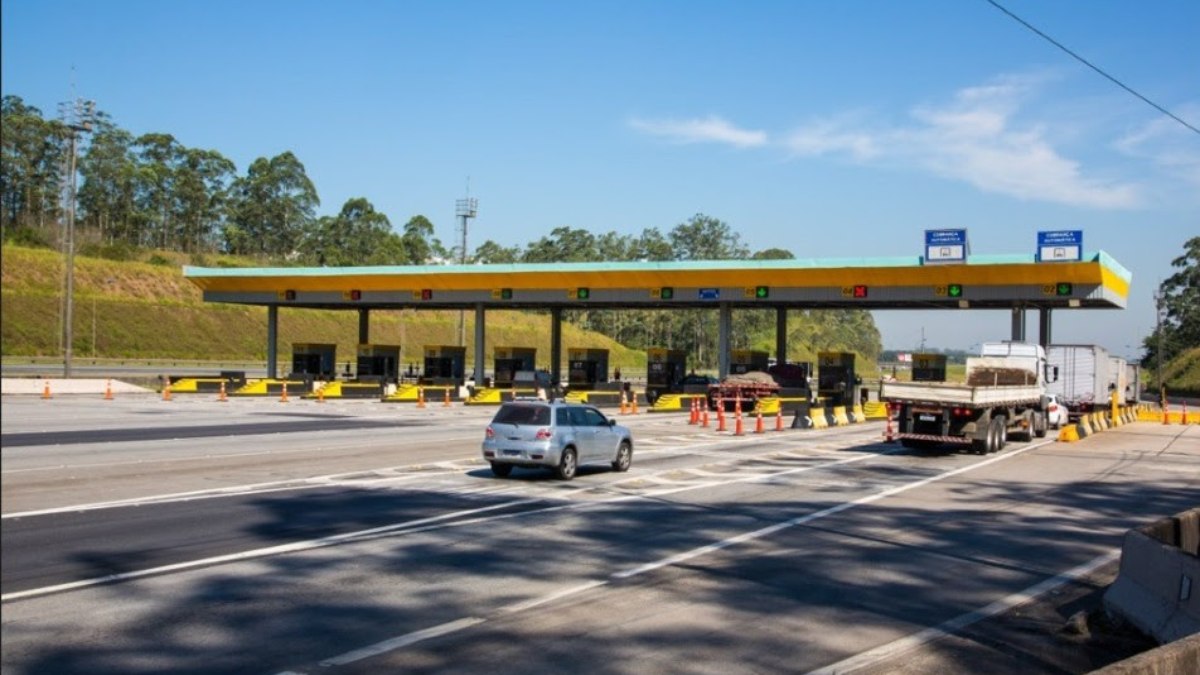 5 ideias de títulos:
1. Guia Completo: Como Escolher a Melhor Tag de Pedágio para Economizar
2. Desvendando os Descontos: DUF e DBT para Reduzir seus Custos em Pedágios
3. Tag de Pedágio Gratuita: As Melhores Opções Sem Mensalidade em 2024
4. Free Flow e Tags: A Revolução no Pagamento de Pedágios e Como Aproveitar
5. Dicas Essenciais para Economizar Combustível e Evitar Filas com sua Tag de Pedágio