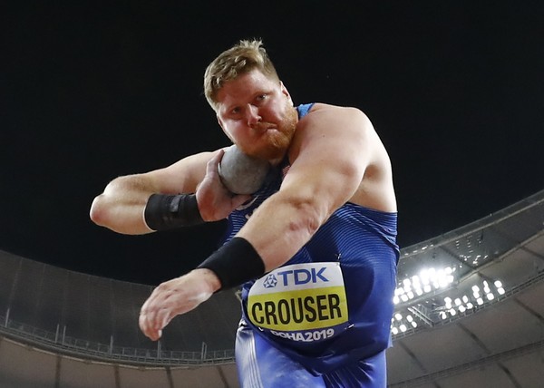 5 ideias de títulos:
1. Arremesso de Peso: Guia Completo para Iniciantes
2. Dominando a Técnica do Arremesso de Peso: Dicas Essenciais
3. Erros Comuns no Arremesso de Peso e Como Evitá-los
4. Treinamento para Arremesso de Peso: Exercícios e Progressões
5. As Regras Oficiais do Arremesso de Peso Explicadas