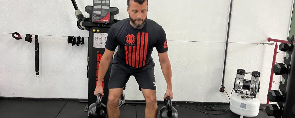 Guia completo do Swing com Kettlebell