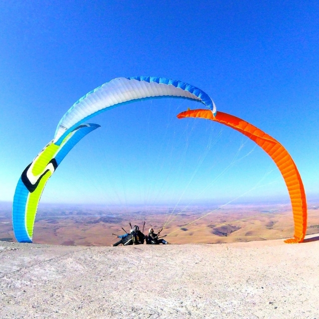 5 Dicas Essenciais para Iniciantes no Parapente
Como Escolher o Equipamento Certo para Parapente
Entendendo as Condições Climáticas para um Voo Seguro
A Importância do Ground Handling no Parapente
Onde Encontrar Escolas de Parapente Credenciadas no Brasil