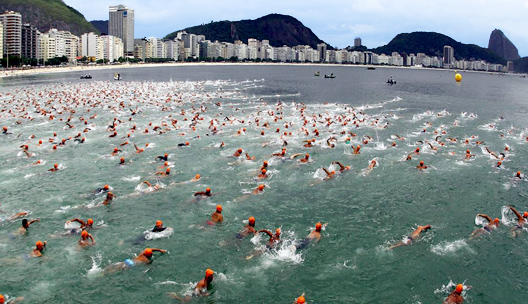 5 Equipamentos Essenciais para Natação em Águas Abertas