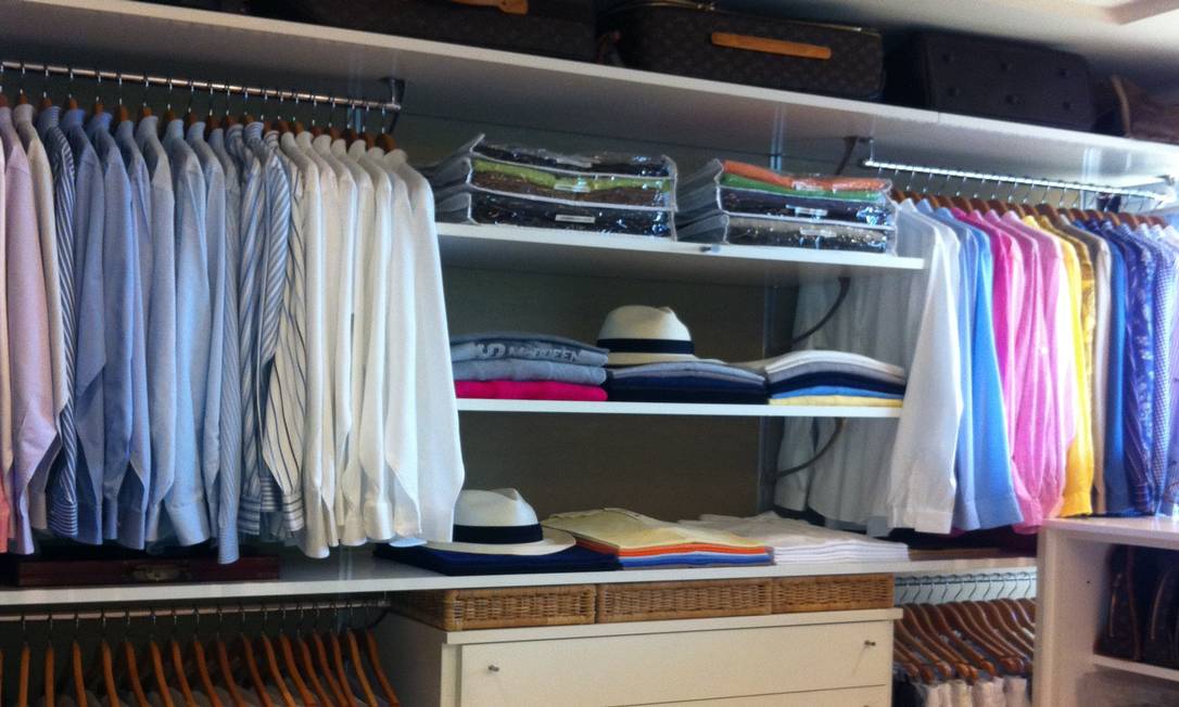 dicas para organizar o guarda-roupa masculino