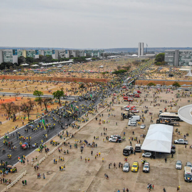 Dicas Essenciais para Estacionar na Esplanada dos Ministérios em Dias de Eventos