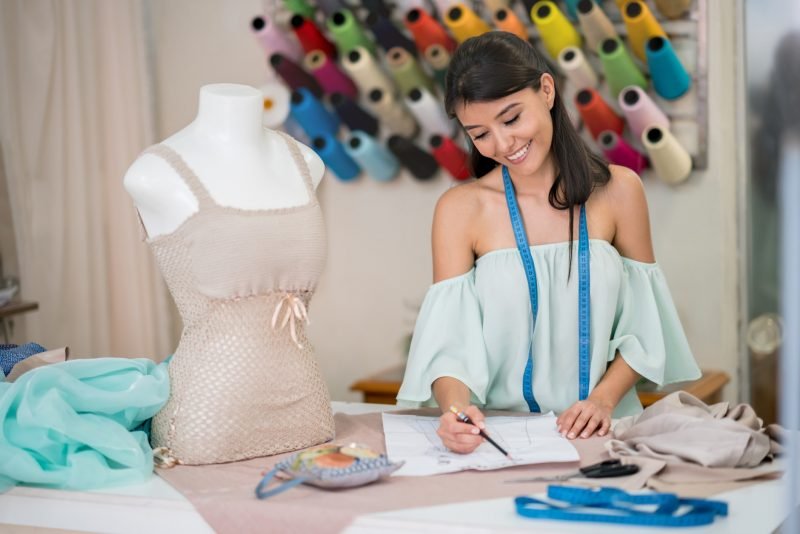 Além do Convencional: Ateliês de Costura Personalizada em Brasília para Peças Únicas