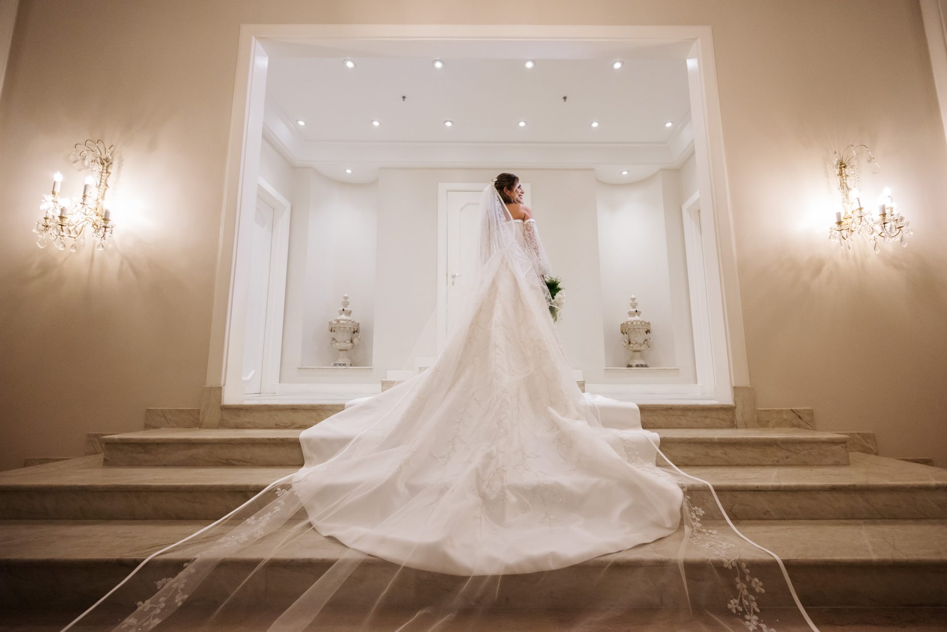 Guia Completo: Como Escolher o Estilista de Noivas Ideal em Brasília