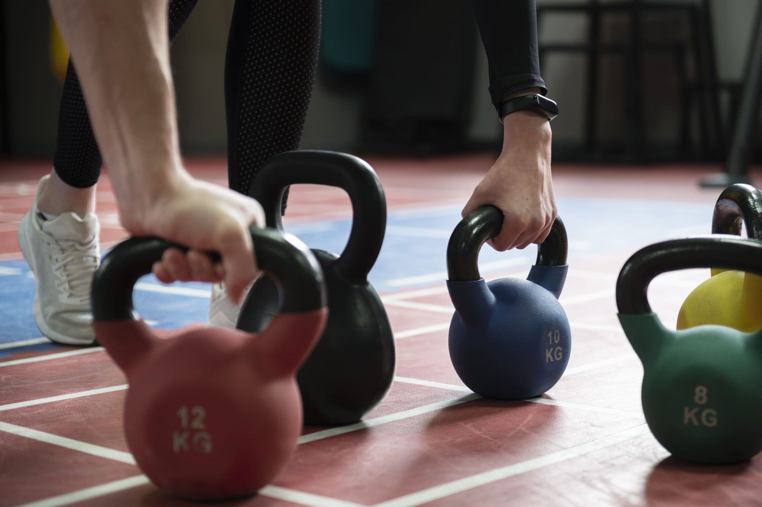 5 ideias de títulos:
1. Kettlebell para Iniciantes: Guia Completo de Exercícios Cardiovasculares
2. Maximize seu Cardio: Como Usar o Kettlebell para um Treino de Alta Intensidade
3. Os 5 Melhores Exercícios de Kettlebell para Queimar Gordura e Ganhar Força
4. Estratégias de Treino HIIT com Kettlebell: Tabata