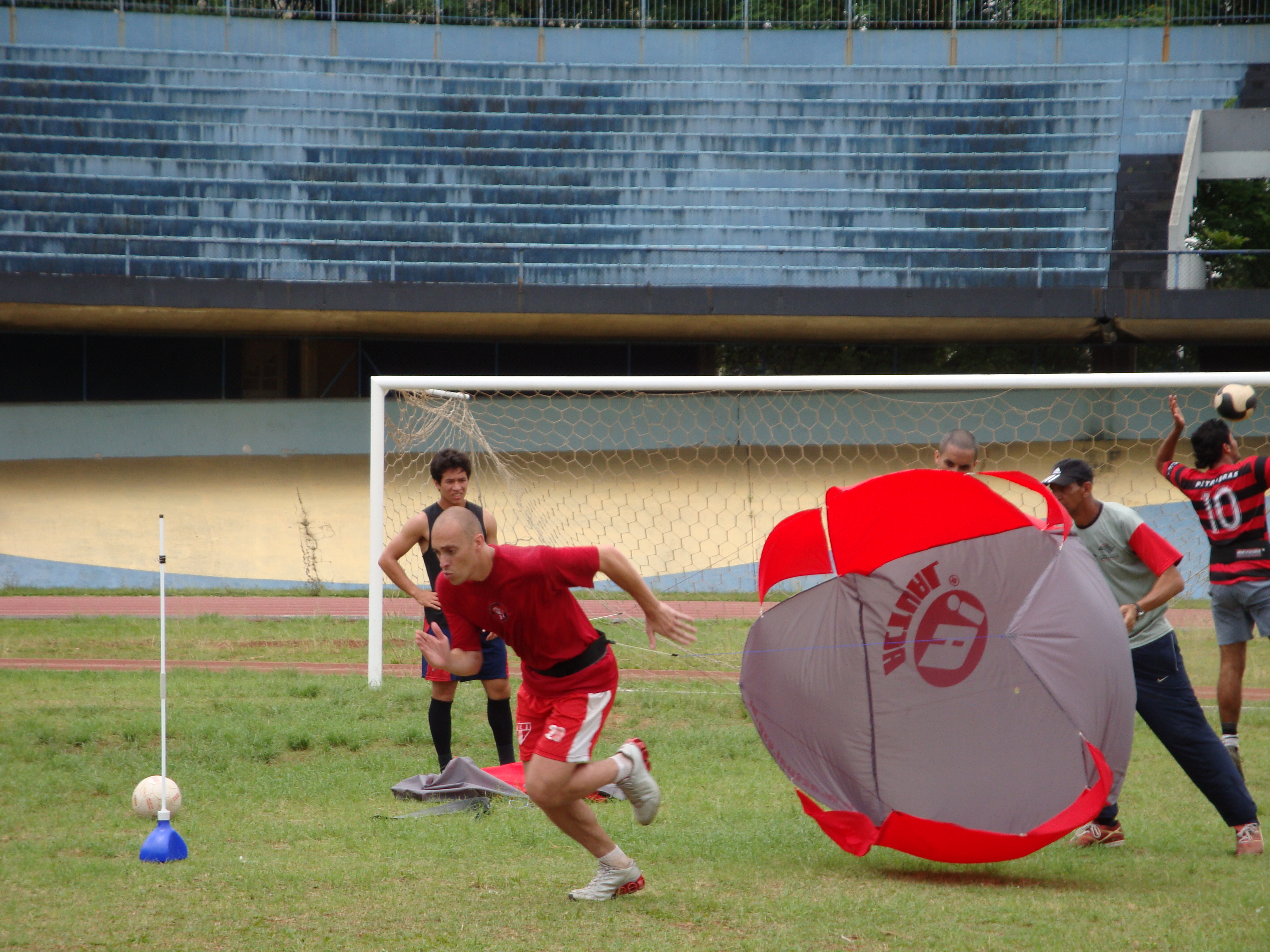 5 Exercícios de Pliometria para Fazer na Areia
