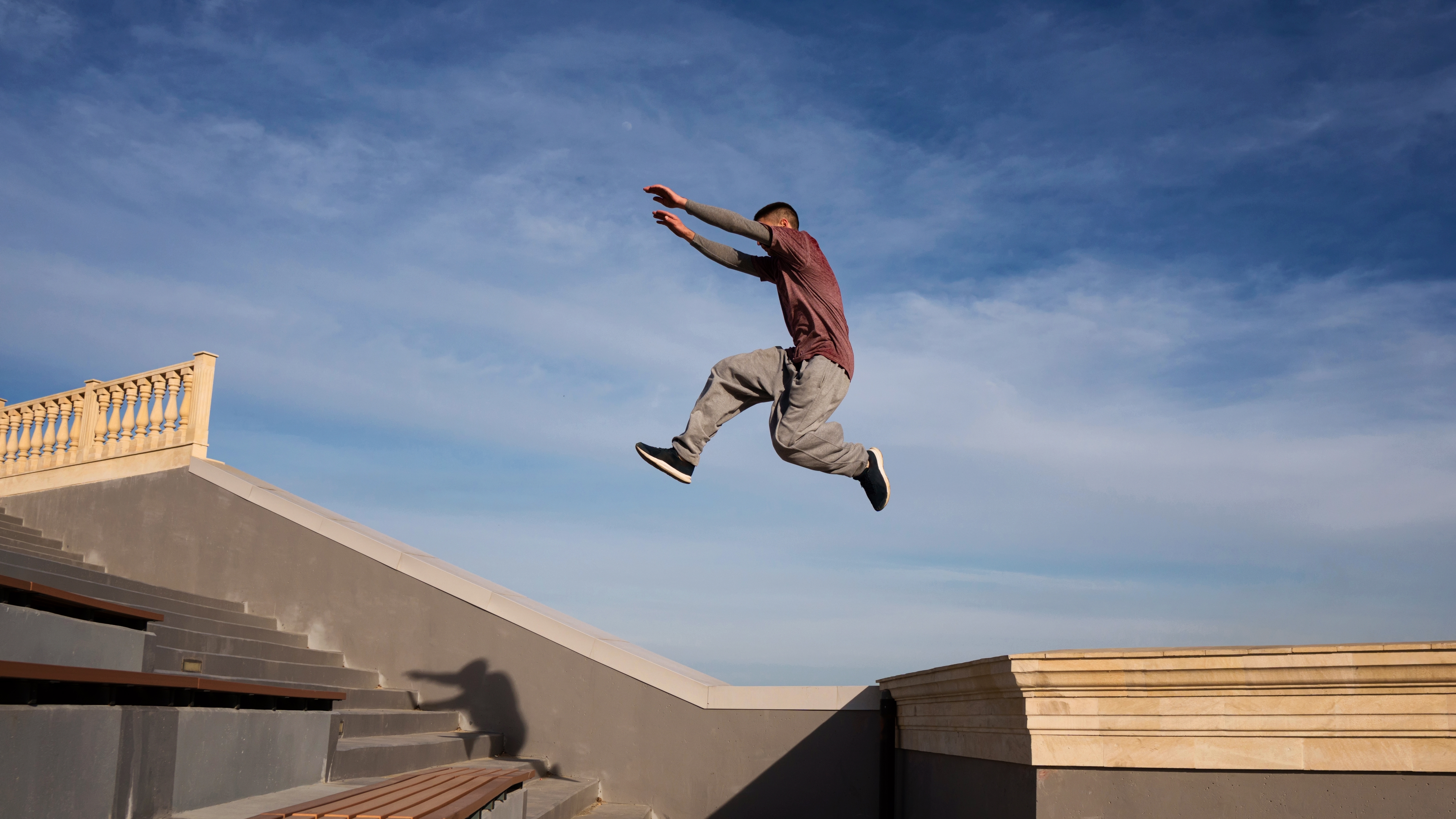 Como fortalecer joelhos e tornozelos para saltos de parkour