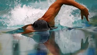 5 Exercícios para Aumentar a Força nas Pernas na Natação
