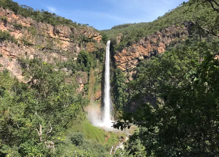 Roteiro de 3 Dias em Formosa GO: Cachoeiras e Relaxamento