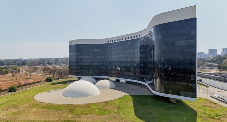 Entenda a composição e os ministros do TSE